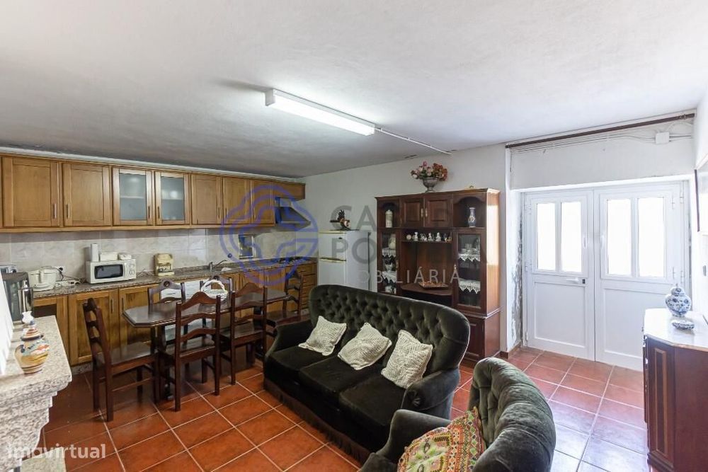 Moradia T2, Vila Marim, Mesão Frio