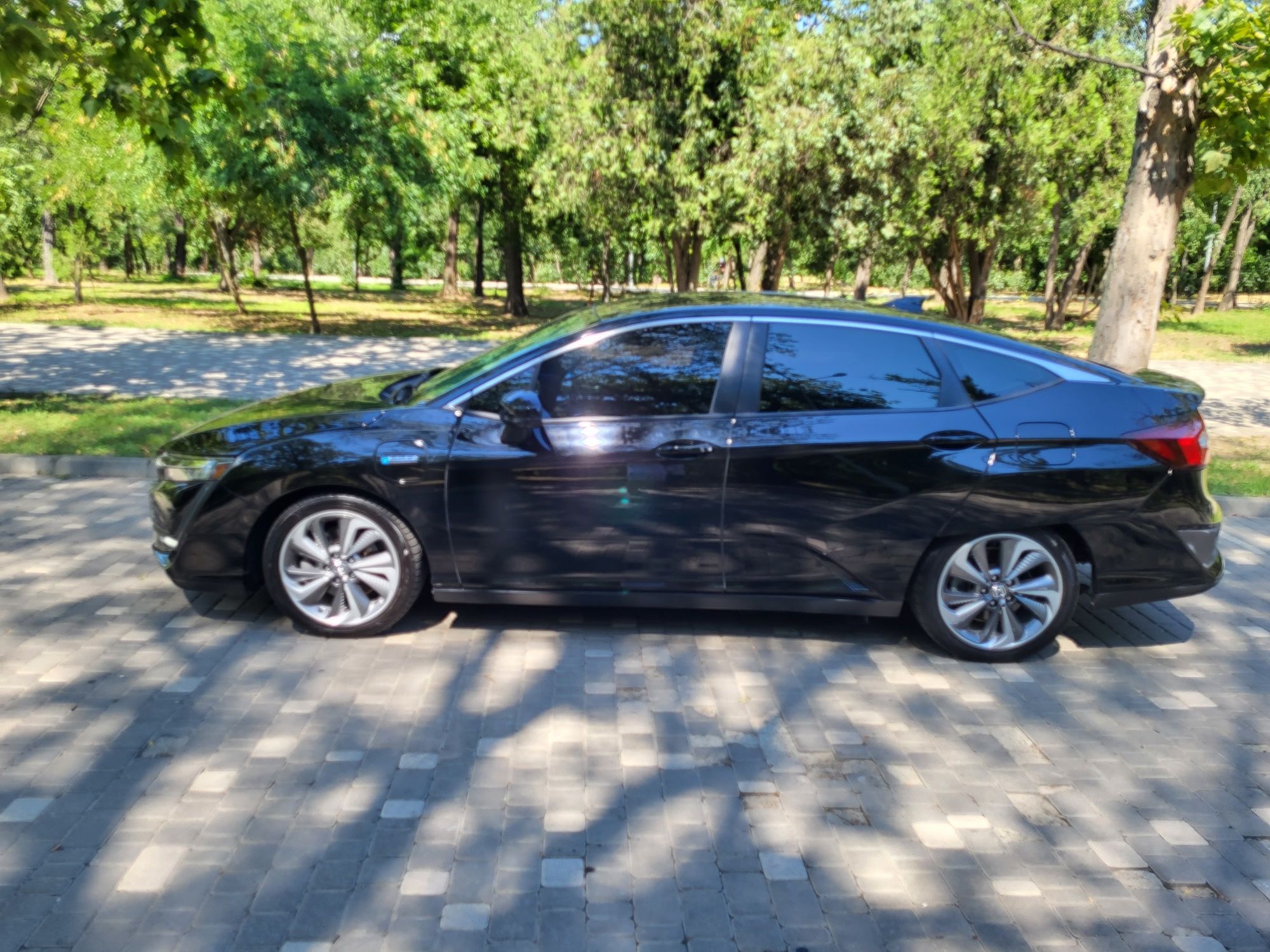 Honda Clarity Touring Plug-in Hybrid 2017