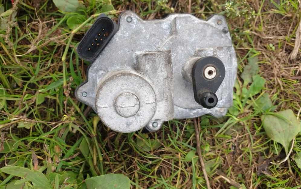 Nastawnik. kolektor ssący VW AUDI SEAT SKODA 2.0 TDI 03L129086 V 120