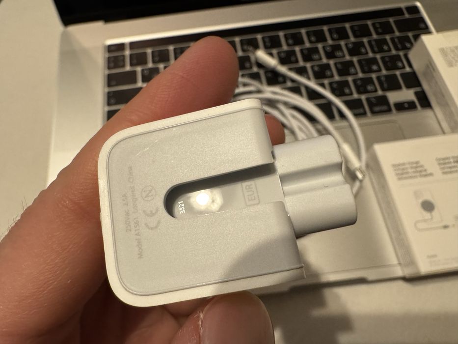 Зарядное для macbook pro iphone magsafe optibay usb c ethernet belkin