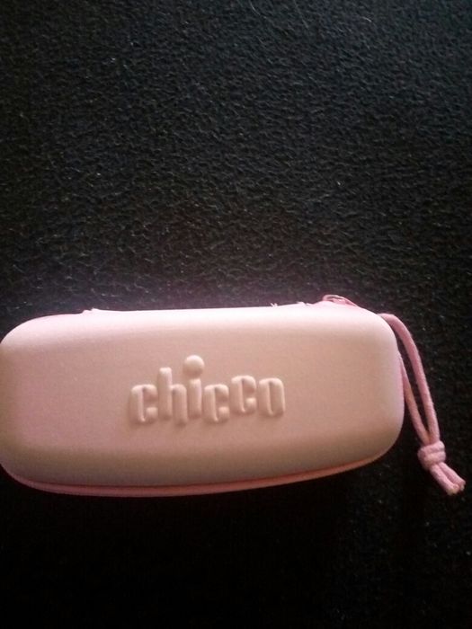 Vendo óculos de menina da Chicco