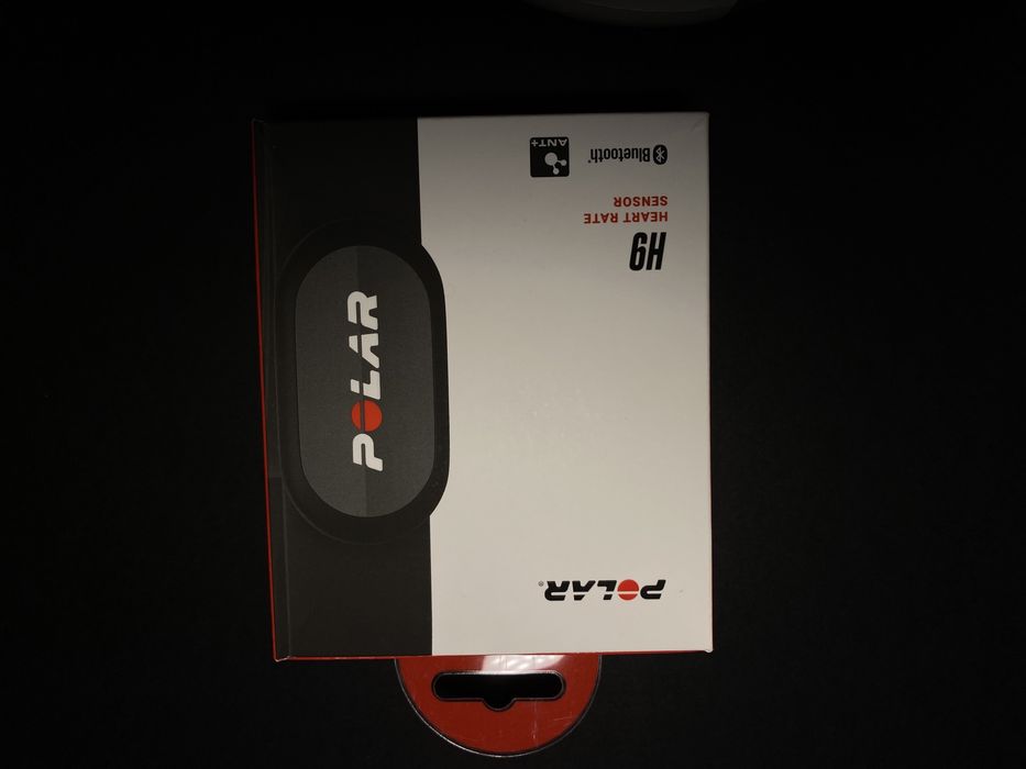 Zegarek sportowy Polar Unite + opaska na klatkę piersiową H9