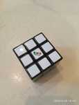 CUBO MAGICO( marca : rubik's)