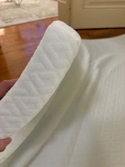 Mattress topper 140x200