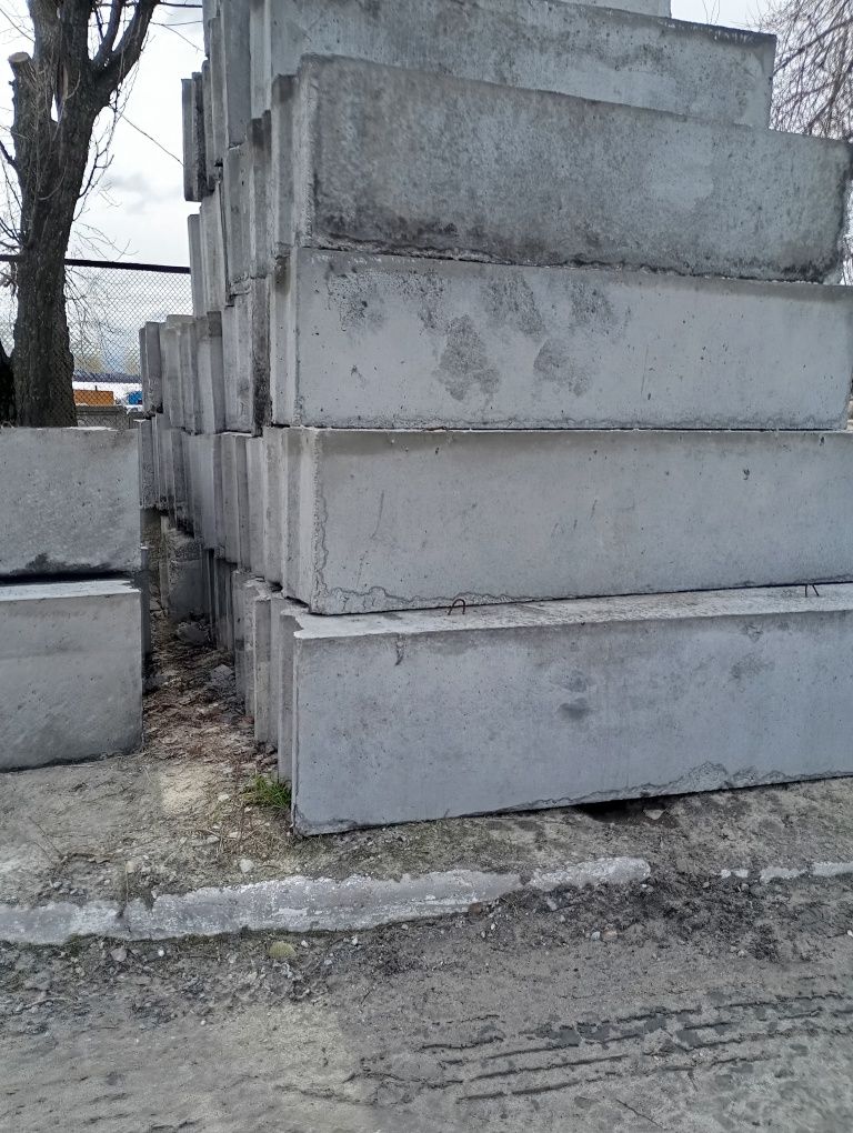 Фундаментний, бетонний блок. ФБС 24.4.6