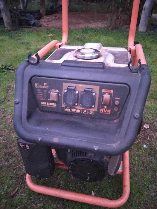 Gerador a gasolina arranque manual 3300/3000 W 230 V Genergy Estrela