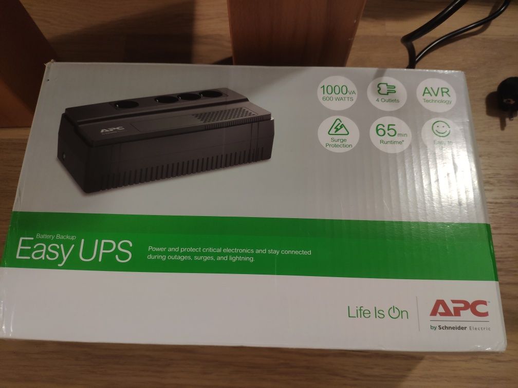 UPS APC 1000VA como nova