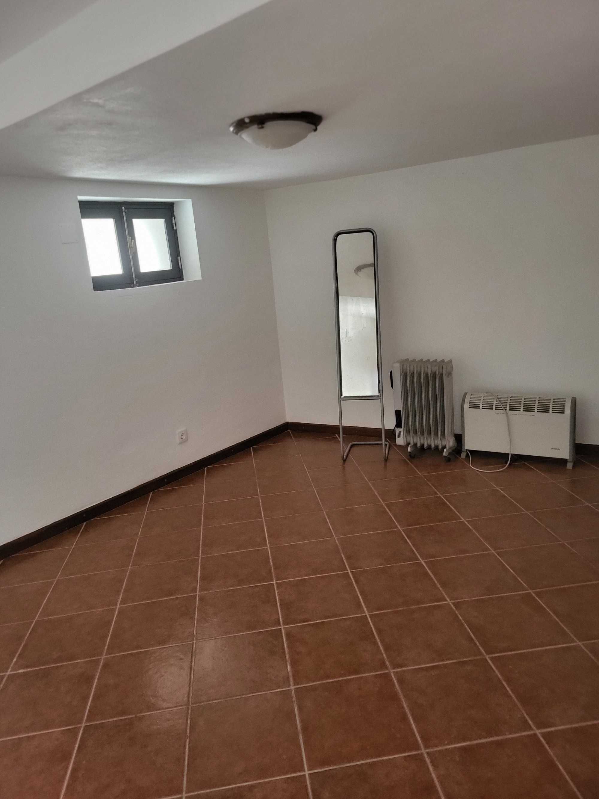 Casa Histórica T4 em Salto (zona Gerês, Cabeceiras Basto; Montalegre)