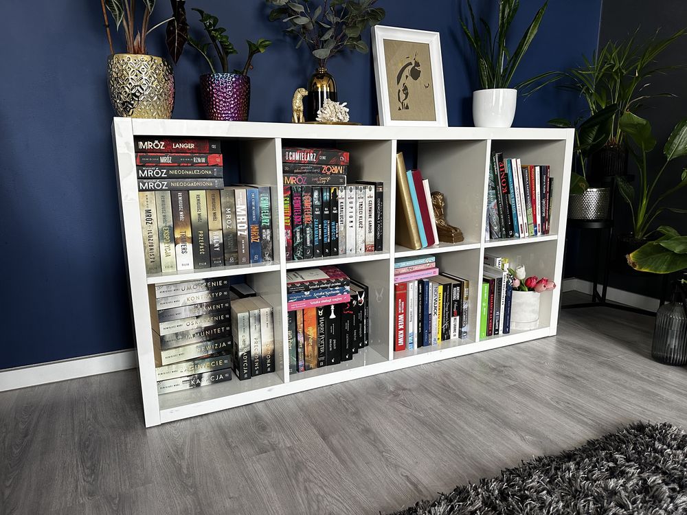 Regał Ikea Kallax 4x2 biały połysk. Stan bardzo dobry