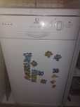 Посудомийна машинка Indesit