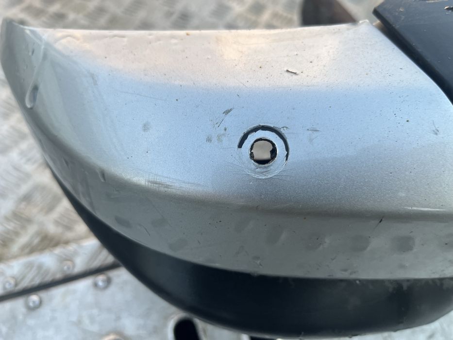 Mitsubishi l200 zderzak tyl