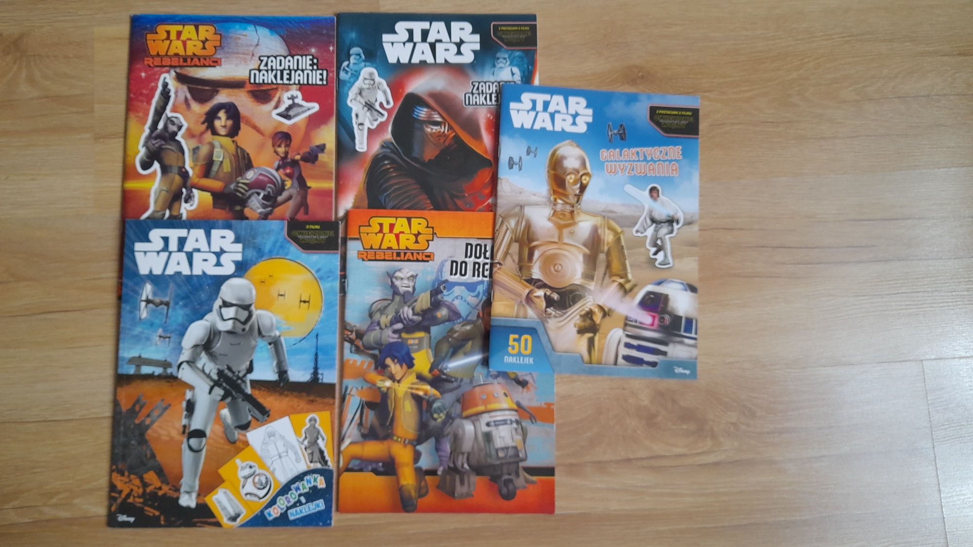 Star wars książeczki z naklejkami 5 sztuk