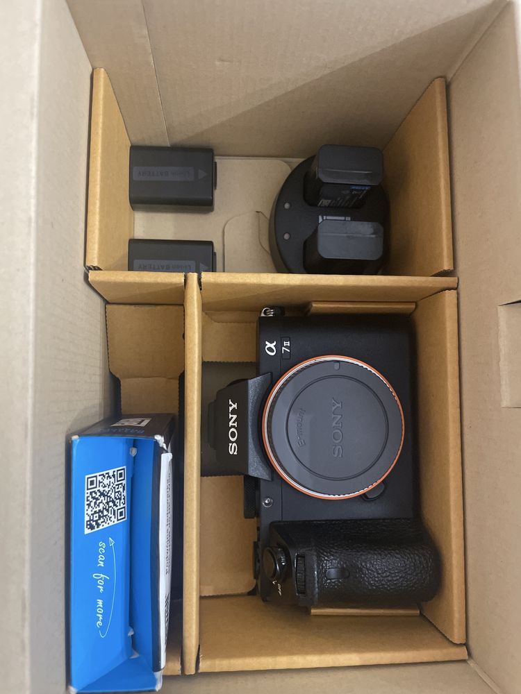 Sony a7 II Sony a7m2 bardzo dobry stan 5 baterii, ładowarka
