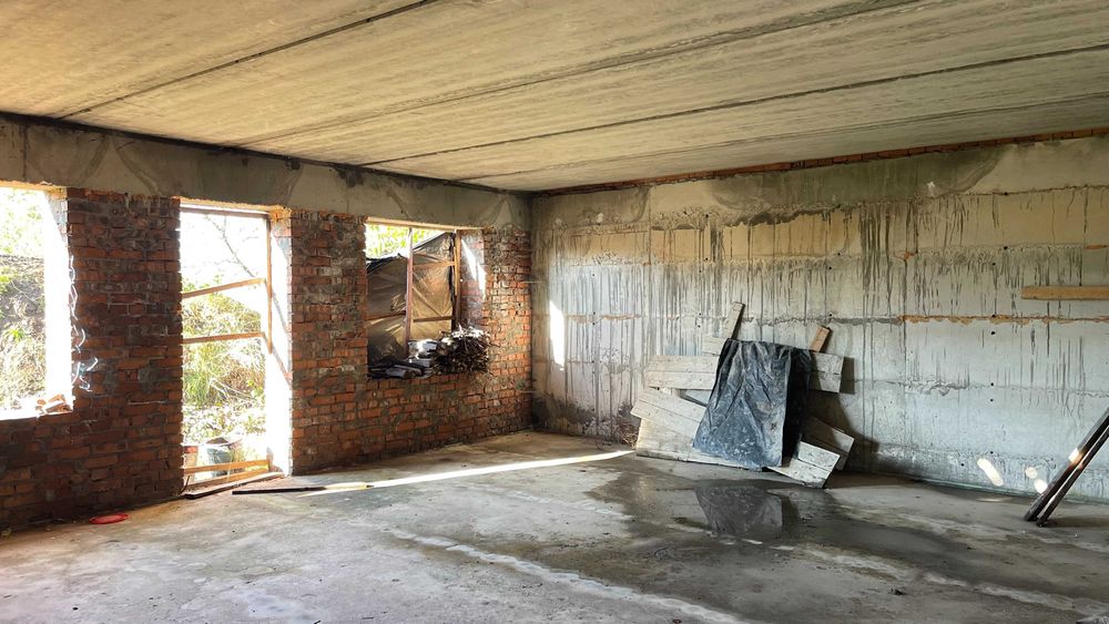 Продається VIP ділянка,м-н Обрій з фундаментом під сучасний котедж. HH