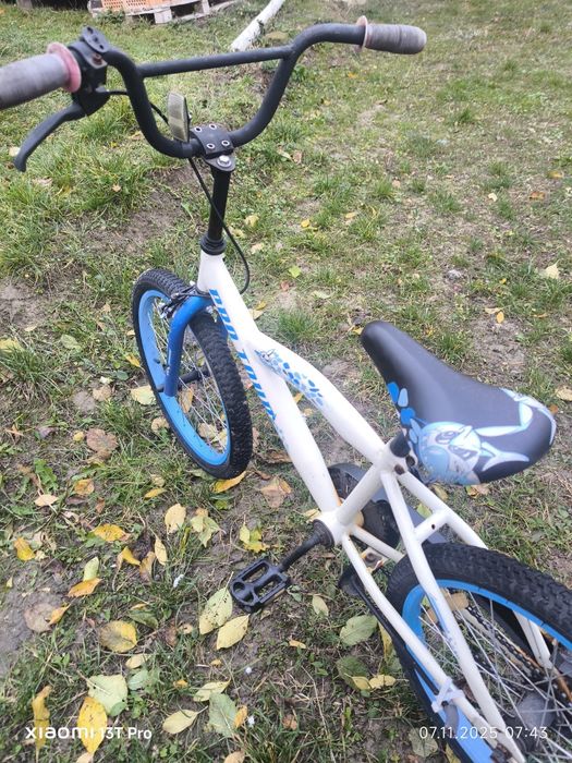 Велосипед дитячий у справному стані.