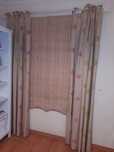 Conjunto de cortinados com flores