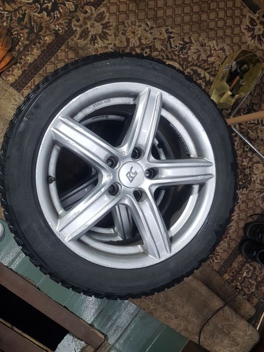 Колеса зимние RC Design R17 5×120 ET32 с резиной 225/50 R17