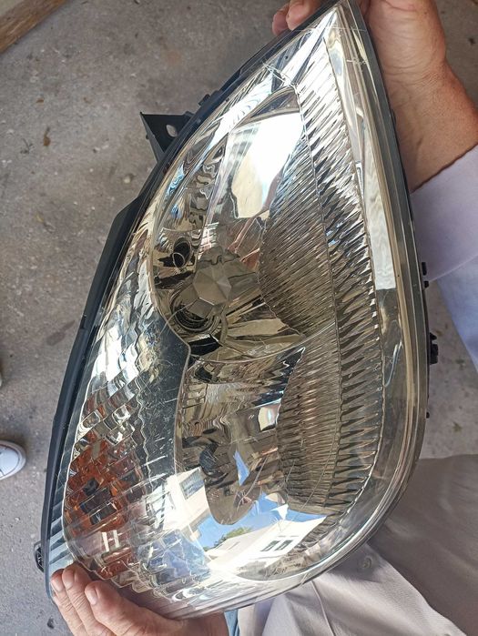 ótica direita citroen c5 ano 2001