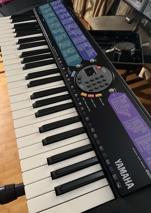Yamaha PSR 73 синтезатор для навчання