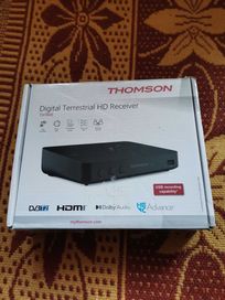 Thomson THT808 dekoder tuner DVB-T2 H.265 HEVC jak nowy
