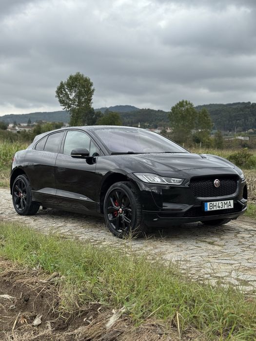 Jaguar I-Pace Black Edition S – 400cv AWD – 97.000km