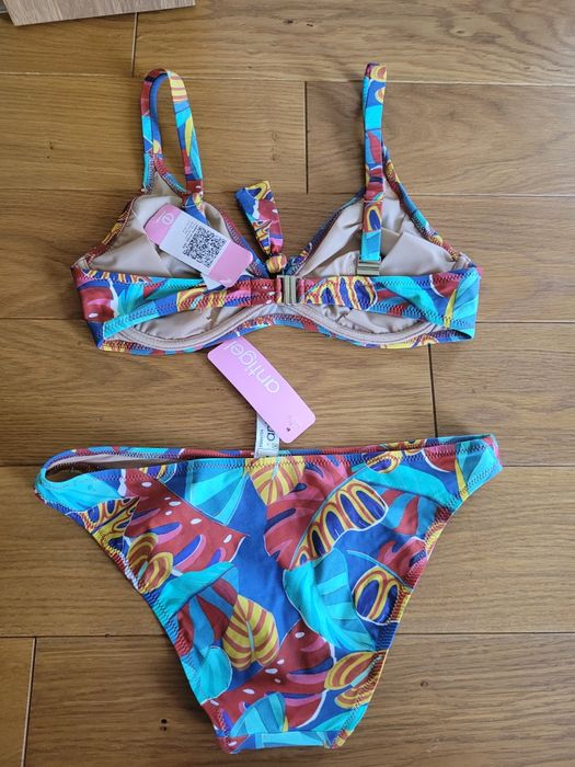 Strój kąpielowy r. 70 D góra i m majtki