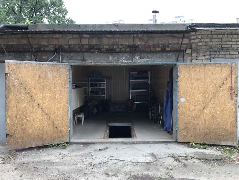 Гараж з документами Шевченківський район Київ