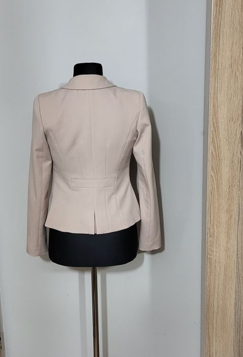 Elegancka marynarka, beżowa, guziki, pretty one, 36
