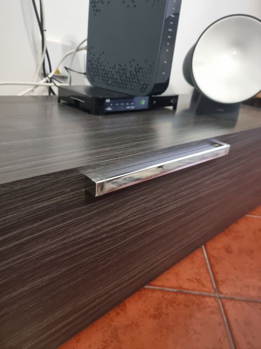 Móvel de chão para a sala