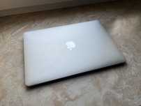 Macbook Air 13 cali i5 8GB 2018