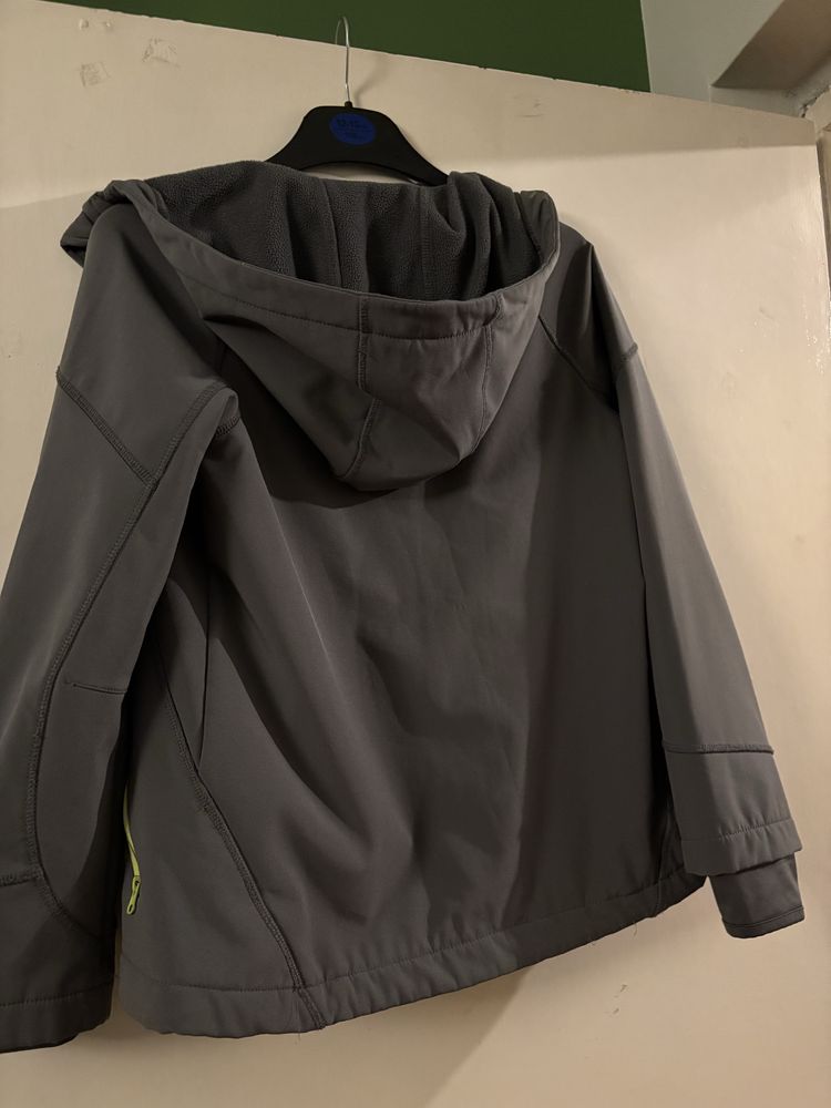 Softshell dziecięcy rozm.140