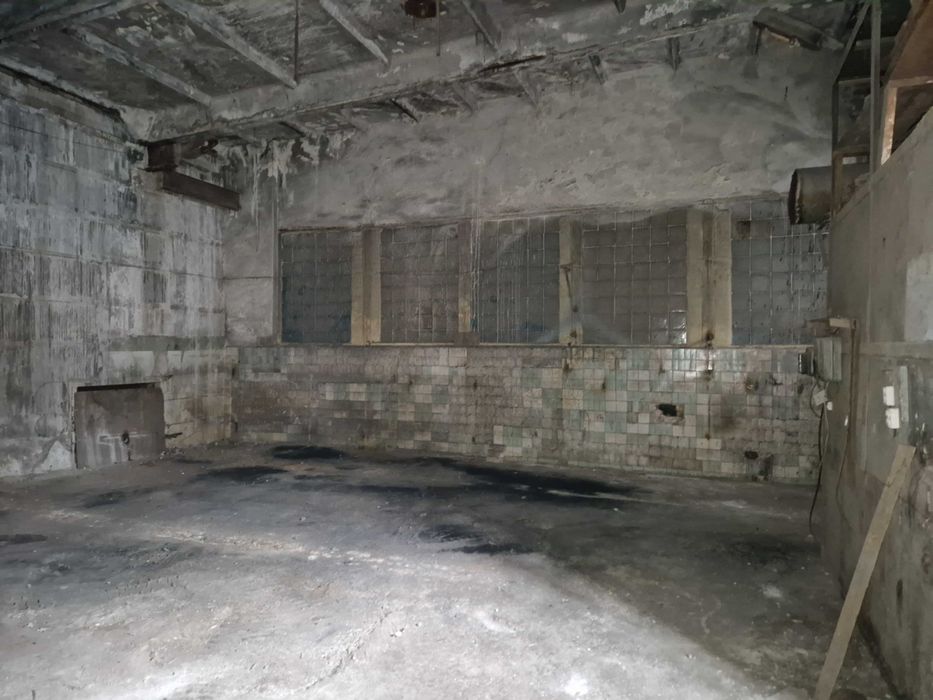 Виробничі, складські приміщення, ангари, промислові майданчики, офіси