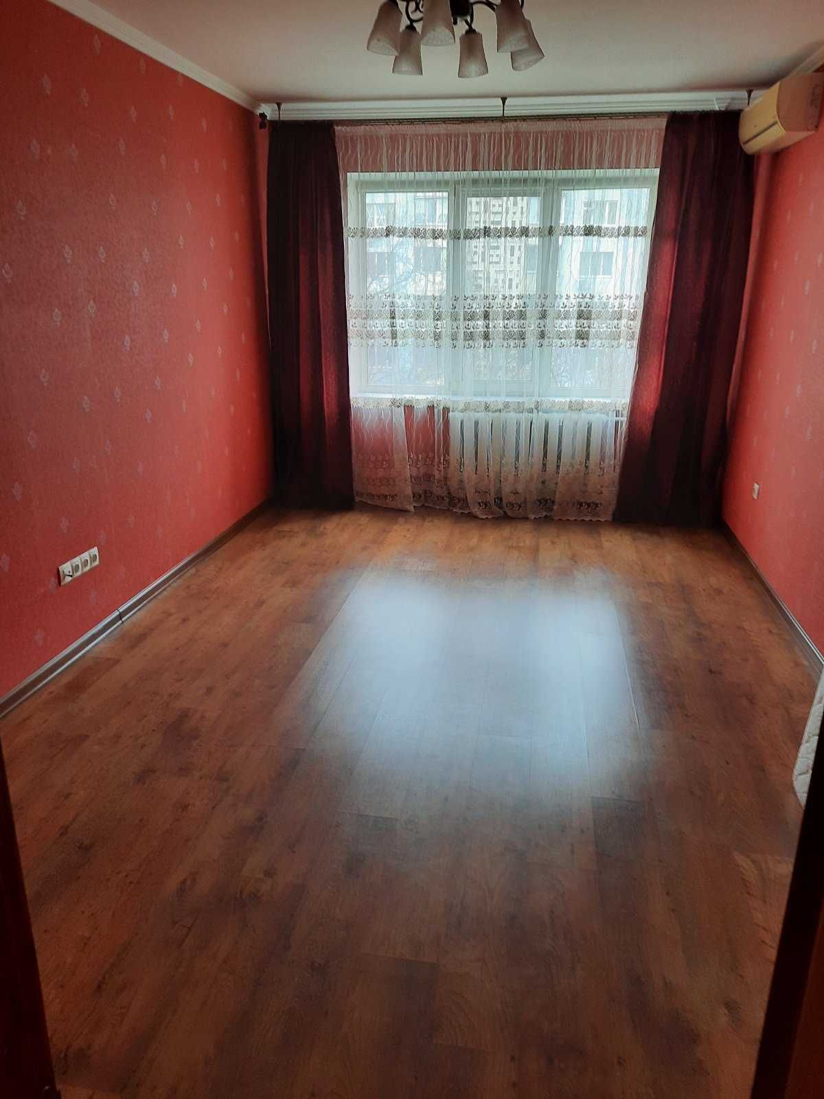 Продам СВОЮ 3 комнатную квартиру чешка панелька
