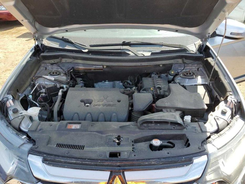 MITSUBISHI Outlander Se 2016