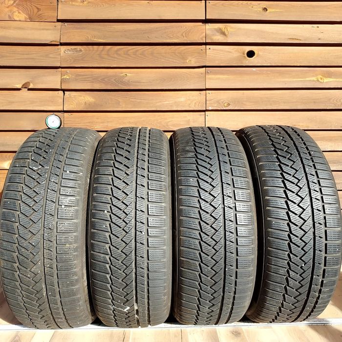 Komplet 4szt Opony Continental 235.50.19 99H  6,7mm