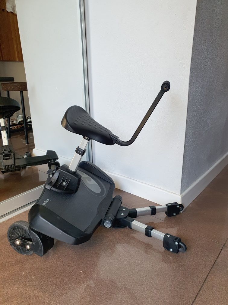 Dostawka naprawdę super firmy bumprider uniwersalna z siedziskiem