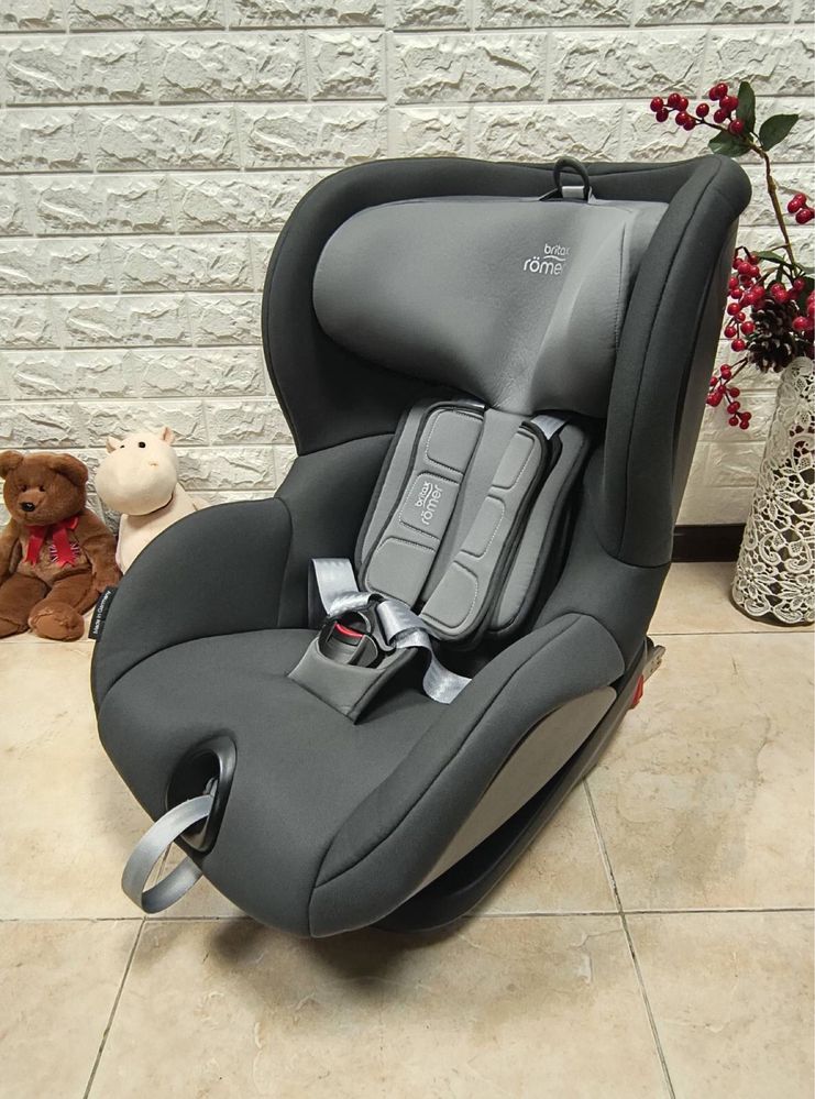 Автокрісло Britax Romer TRIFIX2 i-SIZE Група 1 (9-18 кг) детское