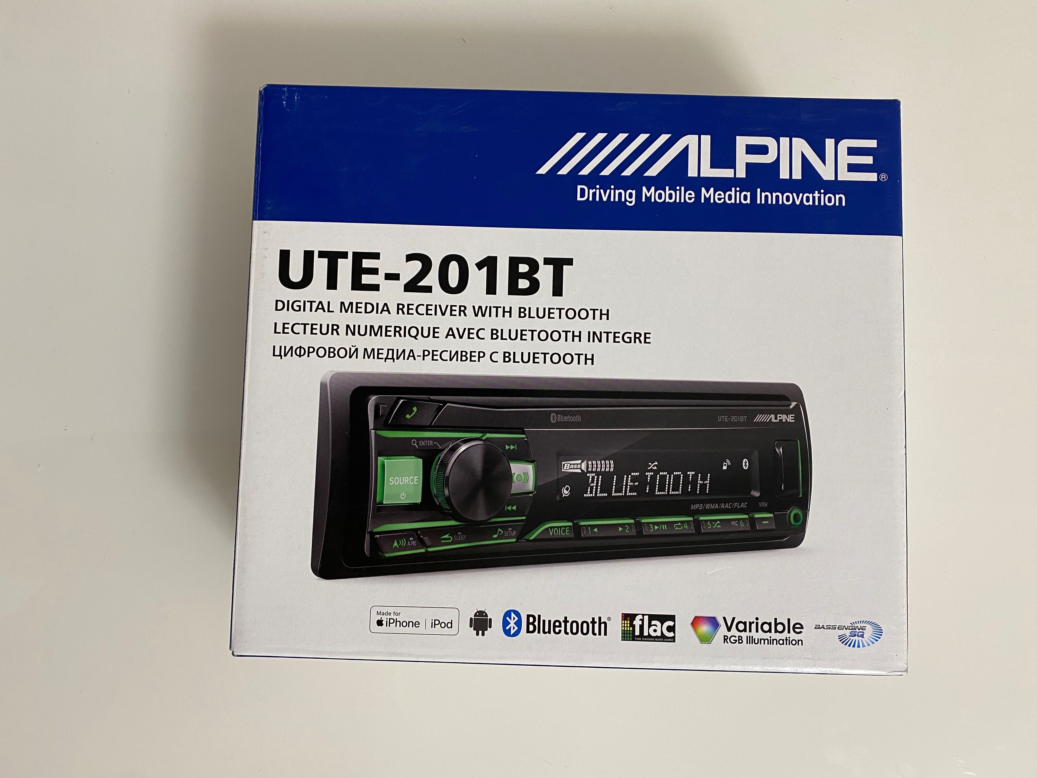 Автомагнітола Alpine UTE-201BT - нова магазин - 1 рік гарантії