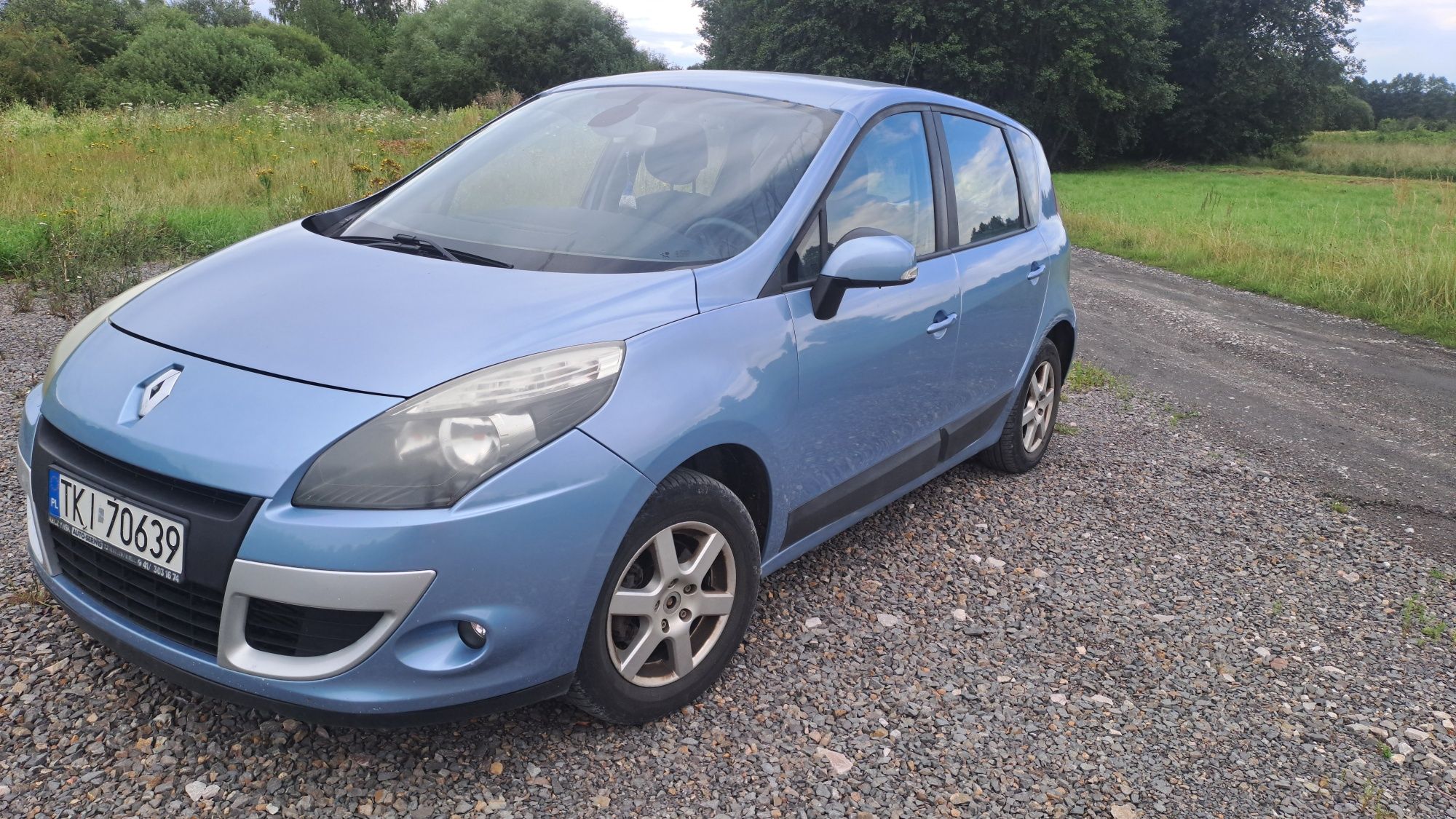 Renault Scenic 1.5 dCi•206 000 km•Klima automatyczna•Opony zimowe