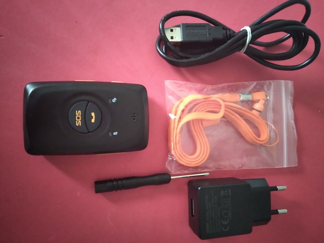 Lokalizator GPS MT90 z platformą online dla osób starszych, dzieci, sa
