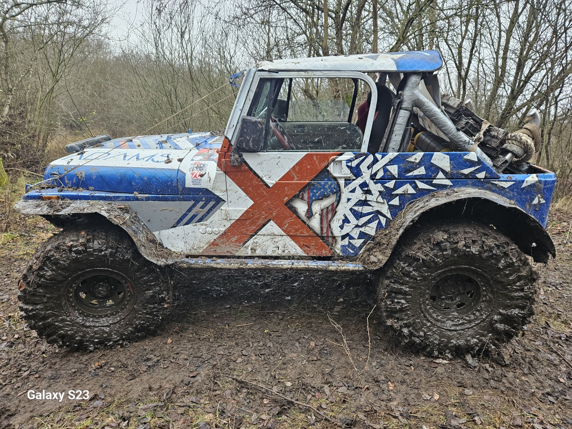Jeep Wrangler 4.0 off-road mosty Patrol