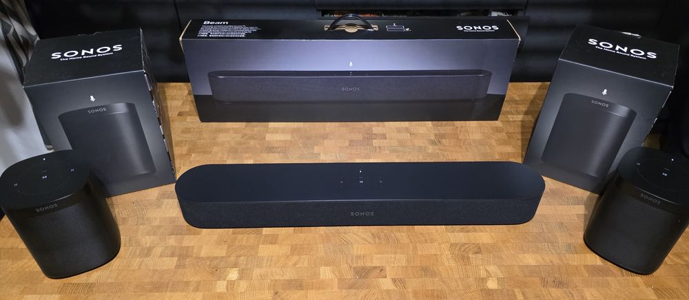 Zestaw kina domowego Sonos - Soundbar Sonos Beam oraz 2 szt. Sonos one