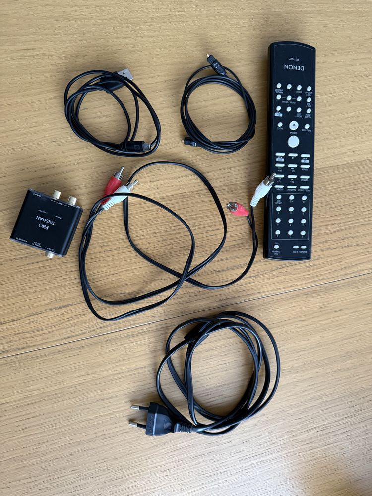 Denon RCD-37 + pilot, kable, konwerter – zestaw audio