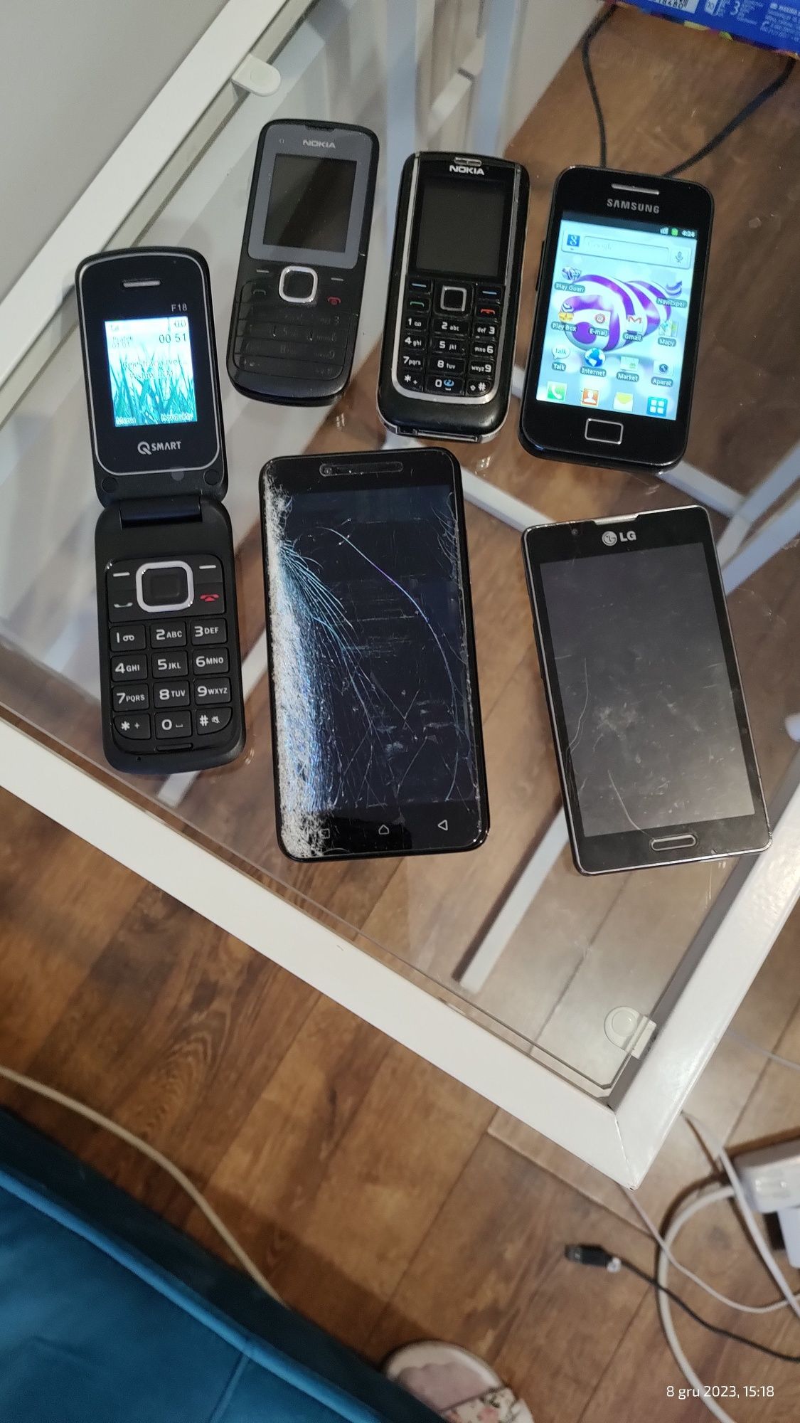 Nokia, Lenovo, Samsung, LG, QSMART