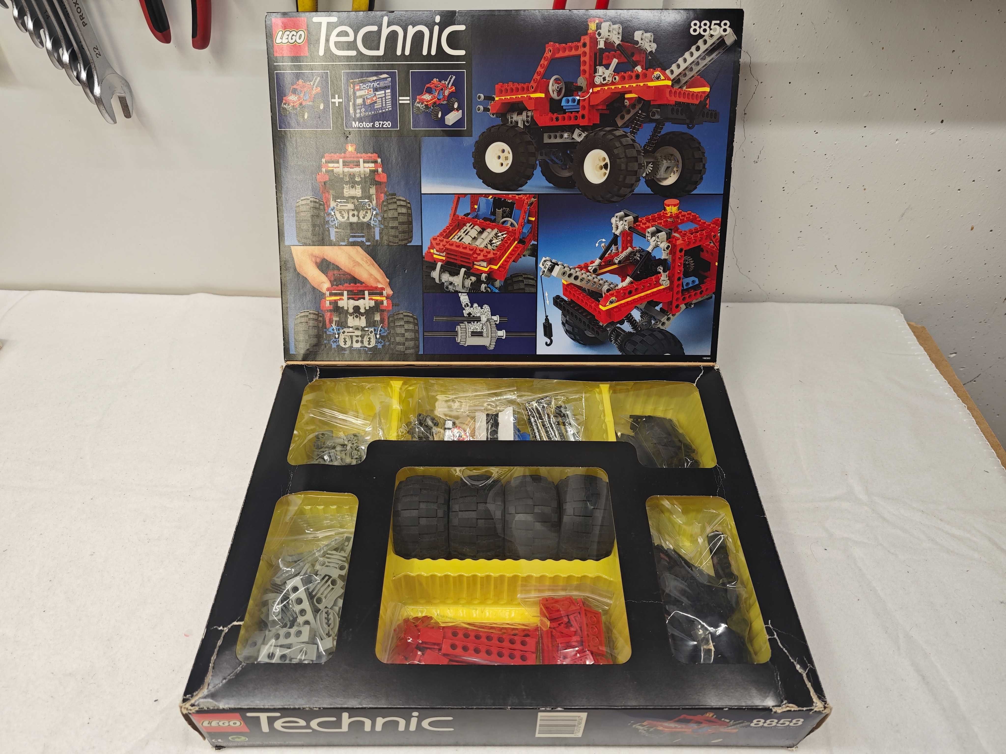 Lego Technic 8858 "Rebel Wrecker"; 1994; [151]