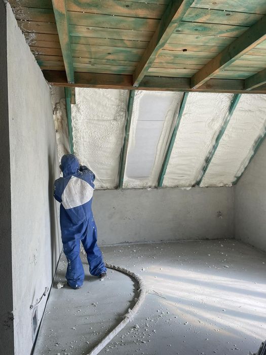 Утеплення пінополіуретаном, ппу, піною. Івано-Франківськ