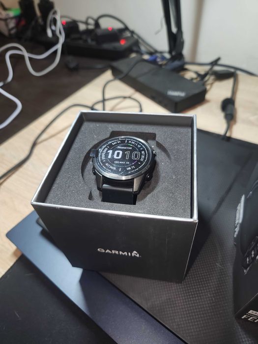 Годинник Garmin Fenix 7 Sapphire Solar Carbon Gray DLC Titanium