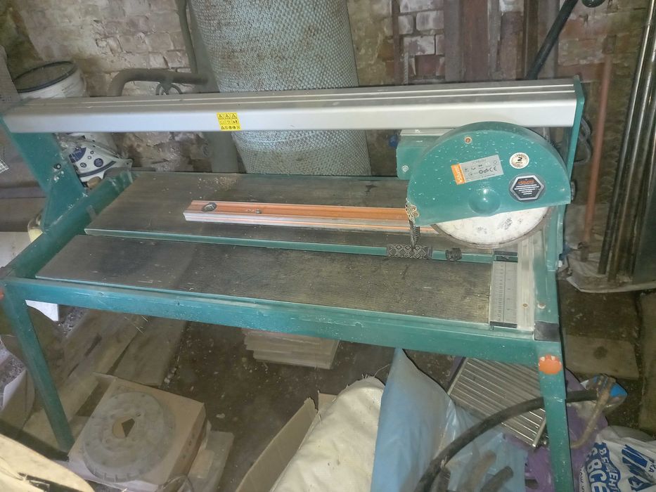 Продам водяний плиткоріз