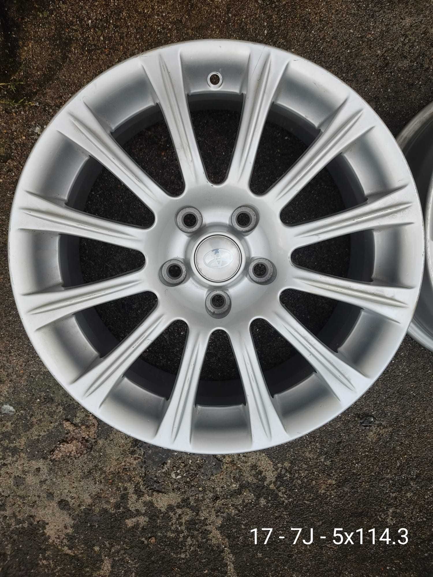 2 Jantes Toyota 17' 5 X 114.3 * ORIGINAIS E COMO NOVAS*