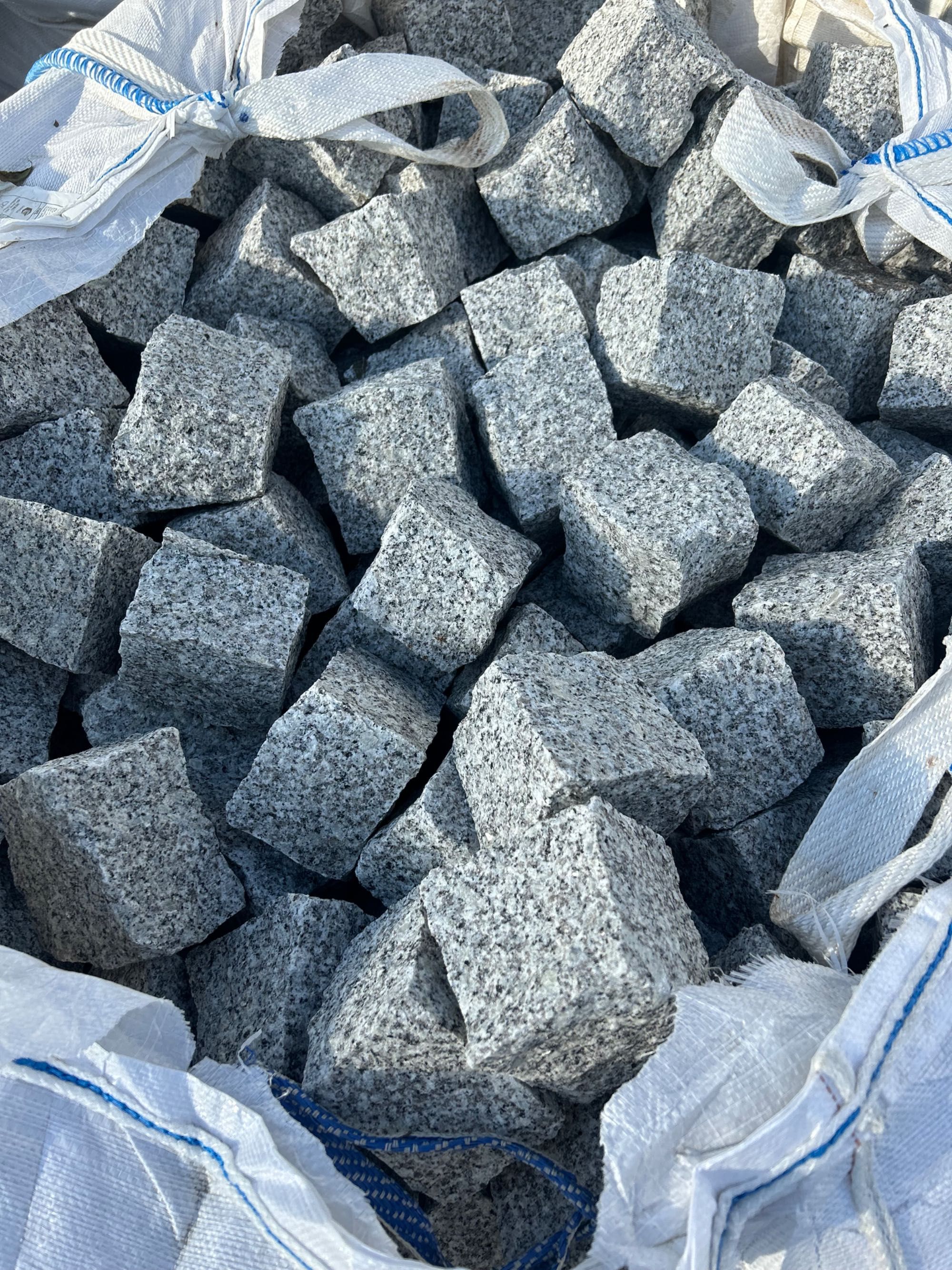 Kostka granitowa , kostka brukowa  , bruk ,   4/6 7/11 8/11 15/17